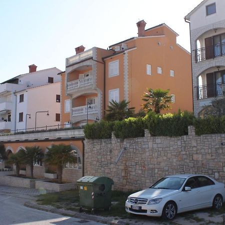 Apartments And Rooms With Wifi Vrsar, Porec - 3007 Eksteriør billede