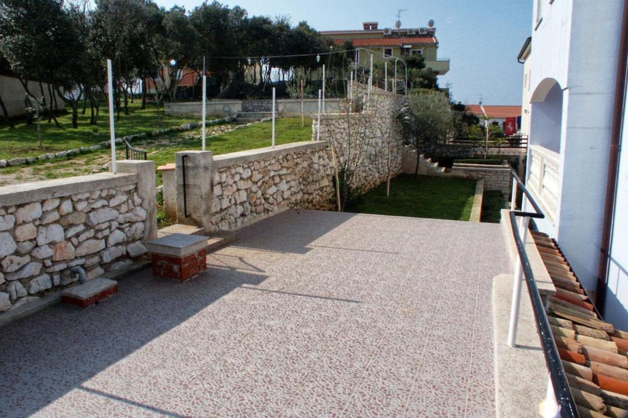 Apartments And Rooms With Wifi Vrsar, Porec - 3007 Eksteriør billede